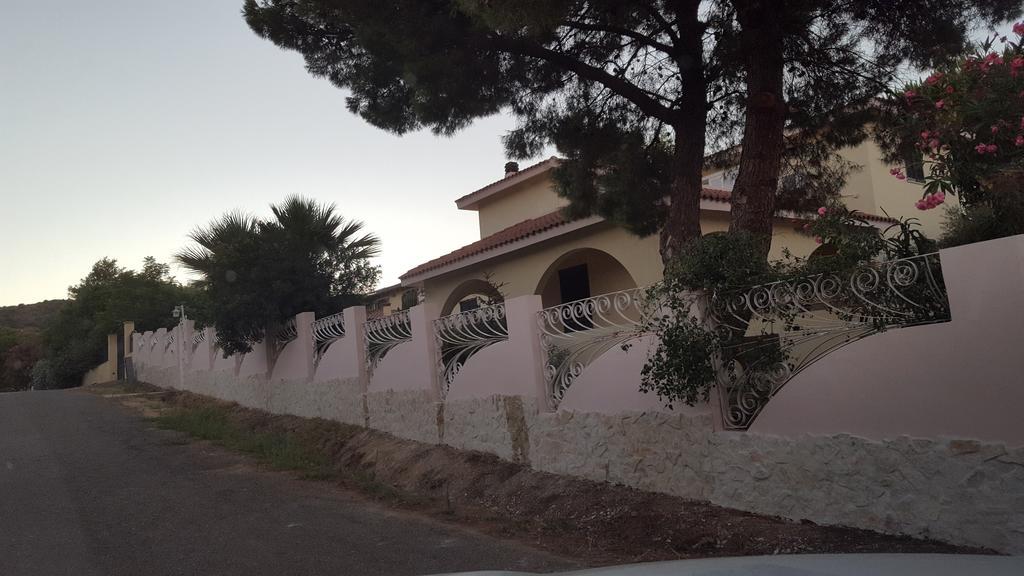 Borgo Degli Ulivi Depandance Villa Капотера Екстериор снимка