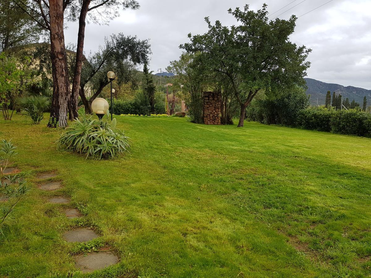Borgo Degli Ulivi Depandance Villa Капотера Екстериор снимка